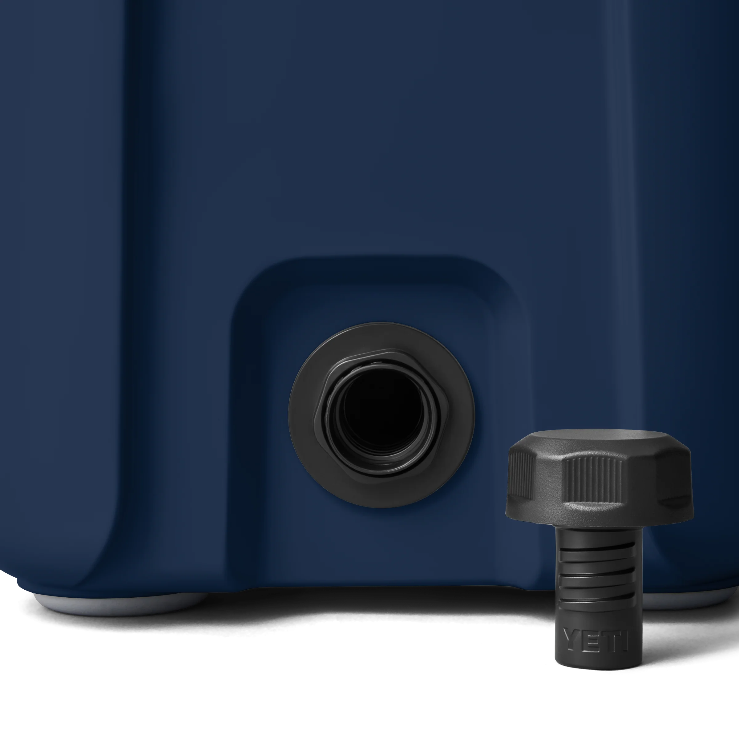 Roadie® 15 Cool Box - Image 8