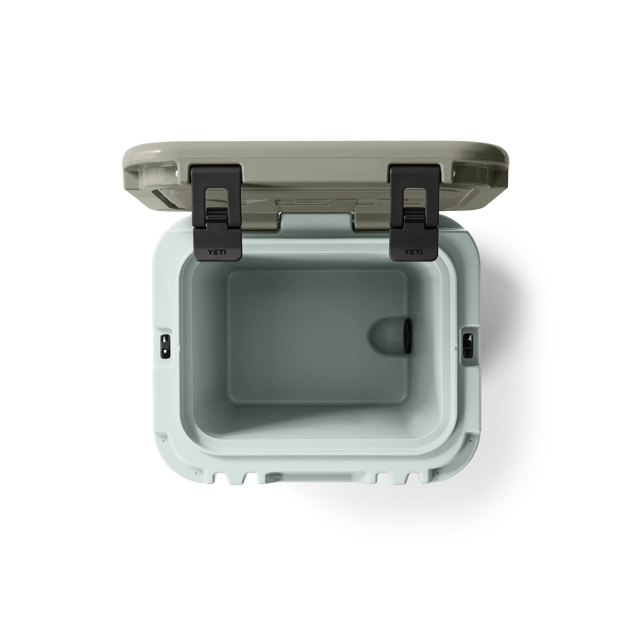 Roadie® 24 Cool Box - Image 3