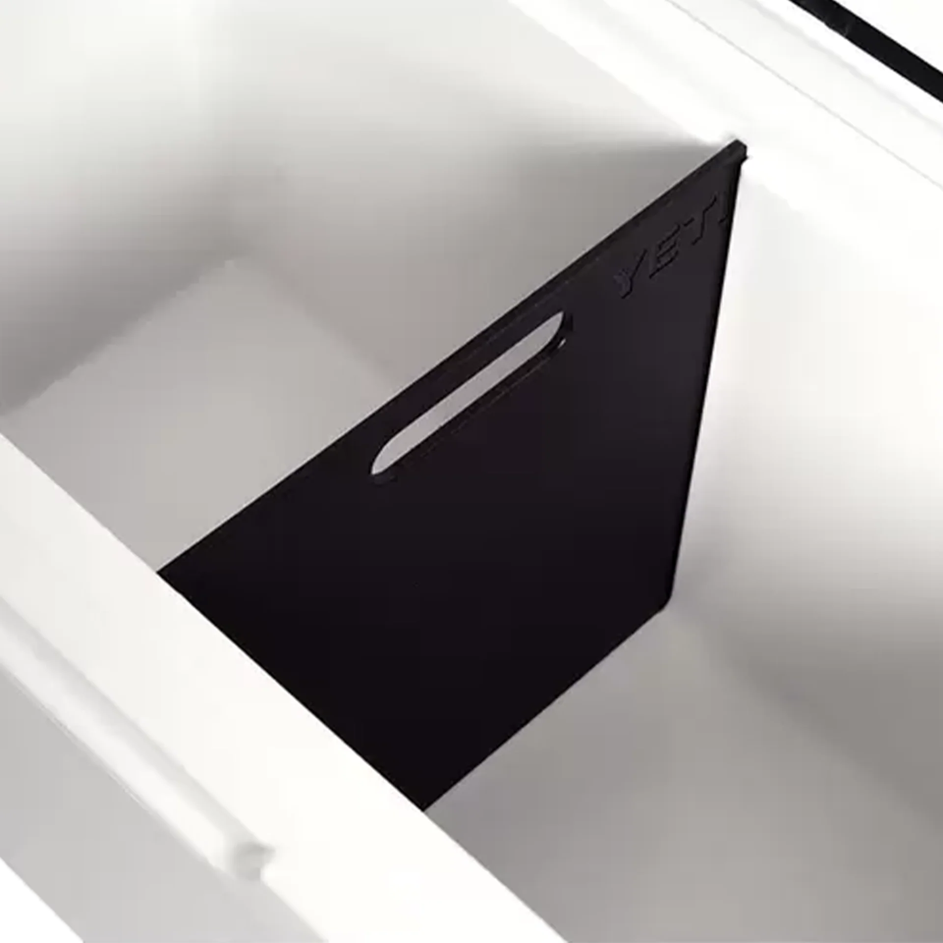 Tundra® Cool Box Dividers - Image 2